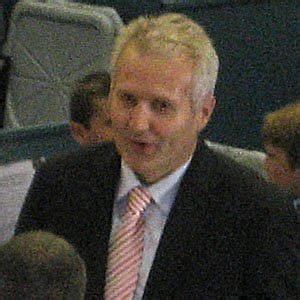 andrew gaze net worth